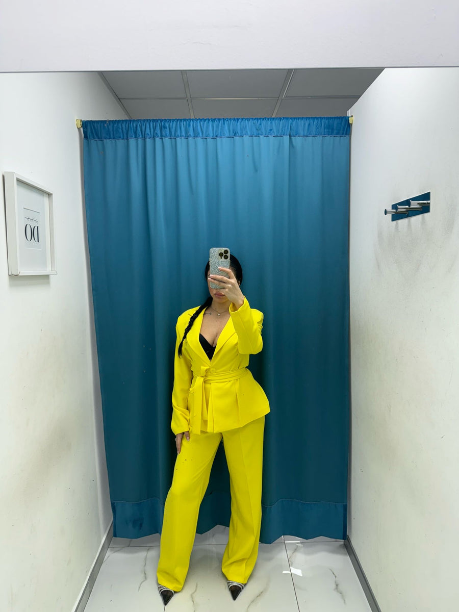 Tailleur con cintura 13158