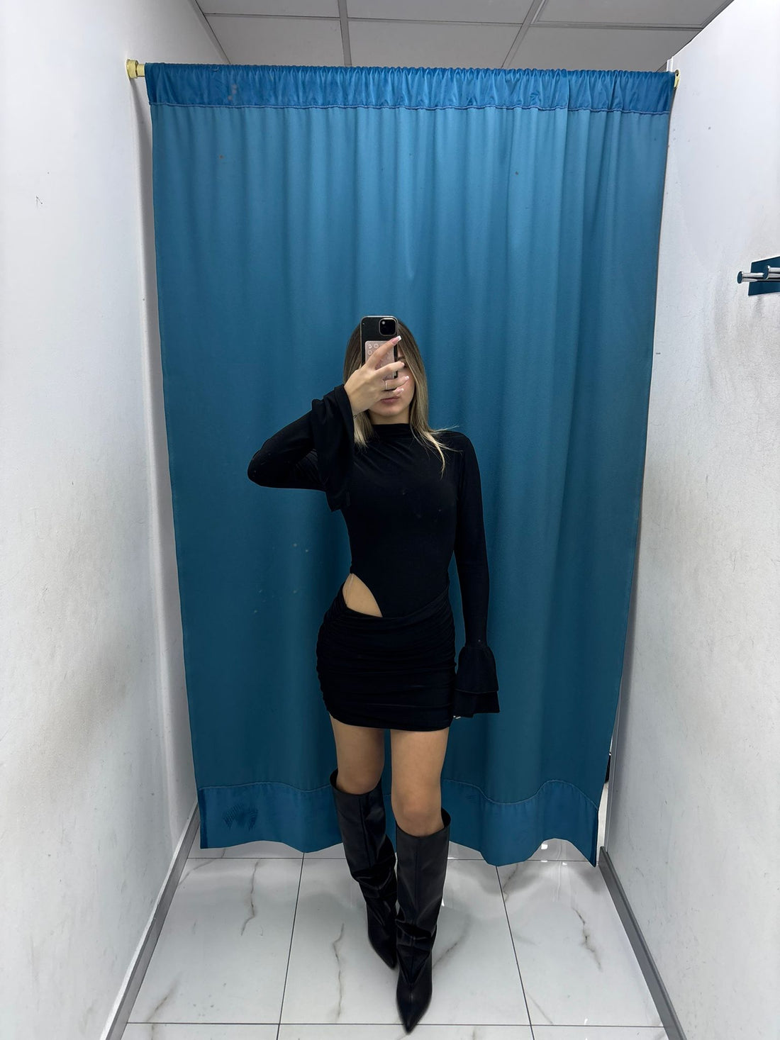 Velvet Line Dress - 1799