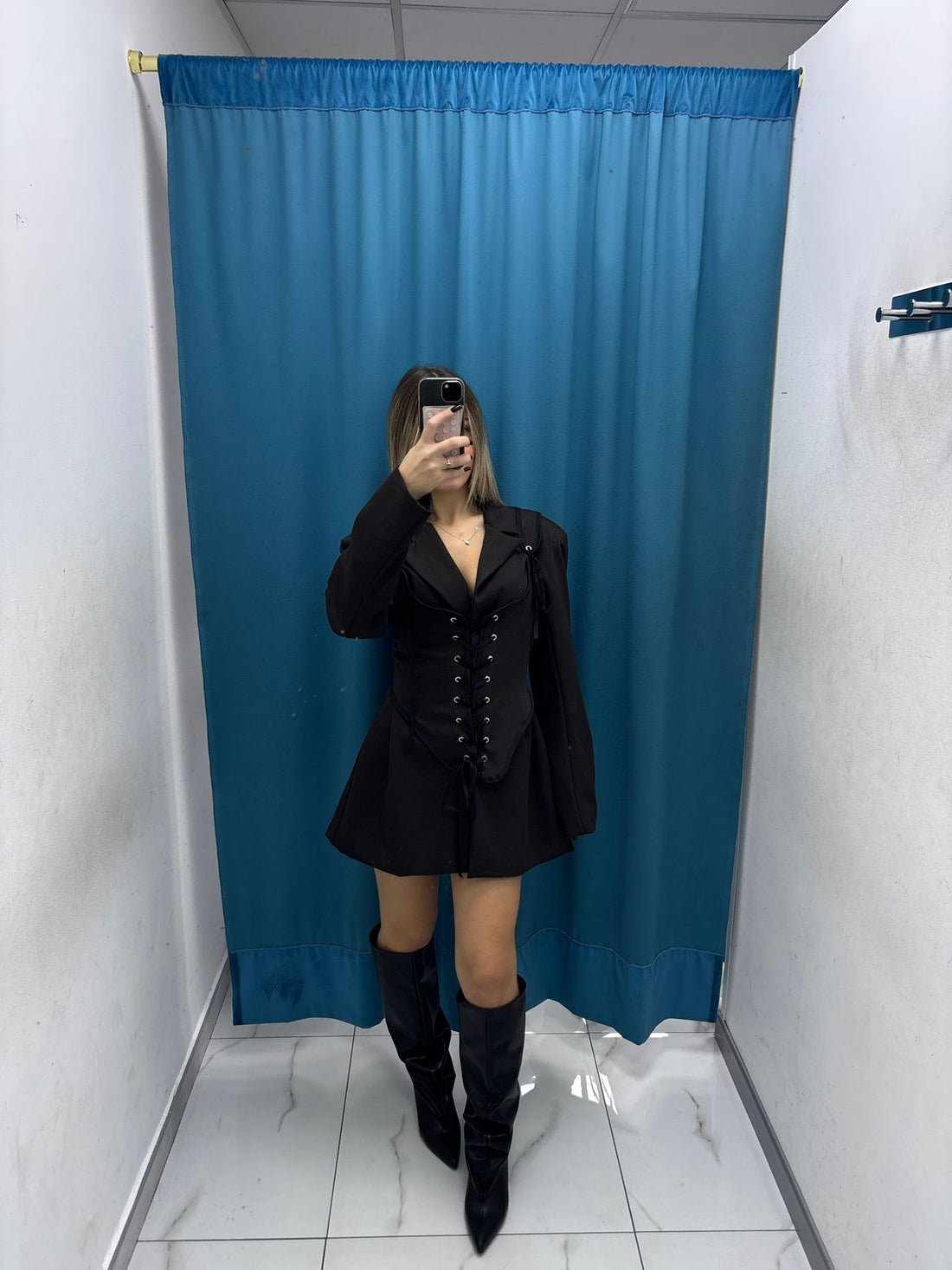 Tailleur “Royal Edge” 86372