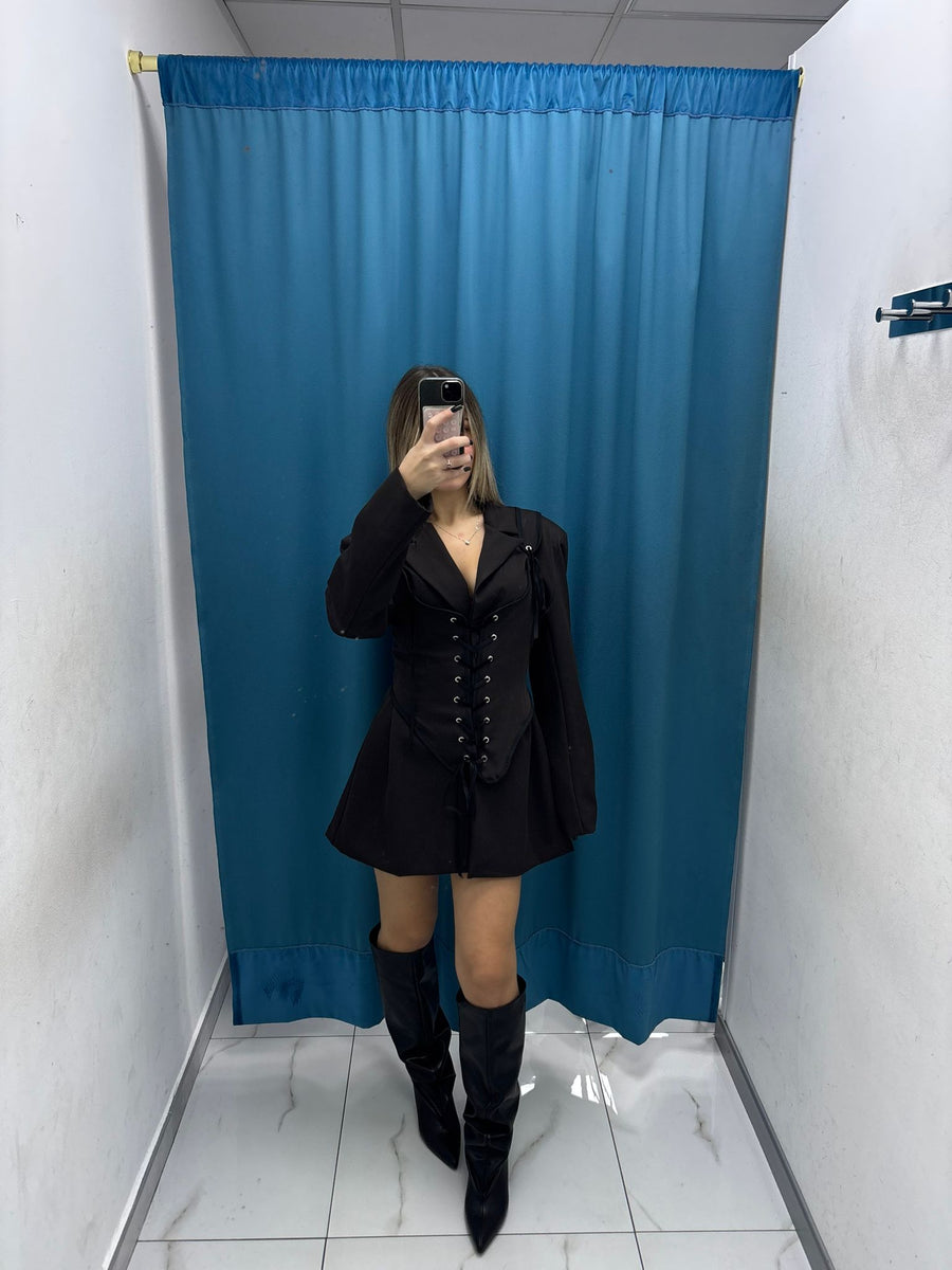 Tailleur “Royal Edge” 86372