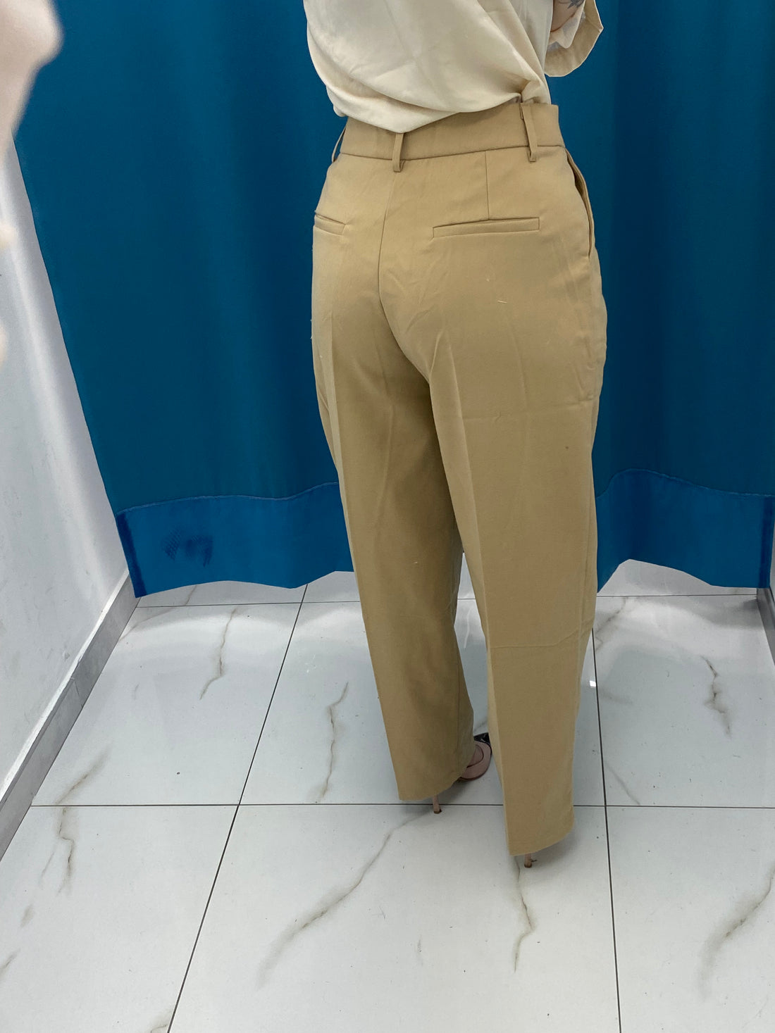 Pantalone slim fit beige 1150
