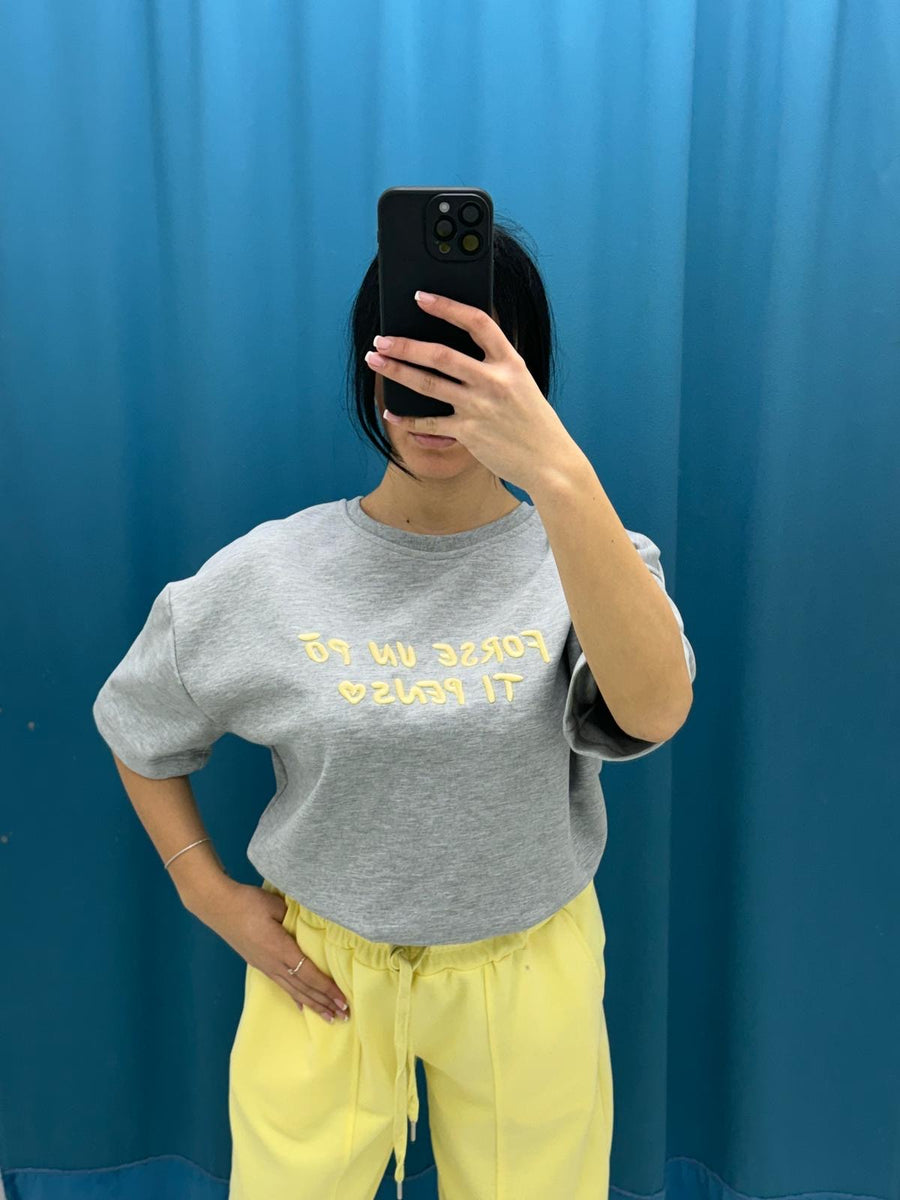 T-shirt con scritta 2530 Lumina