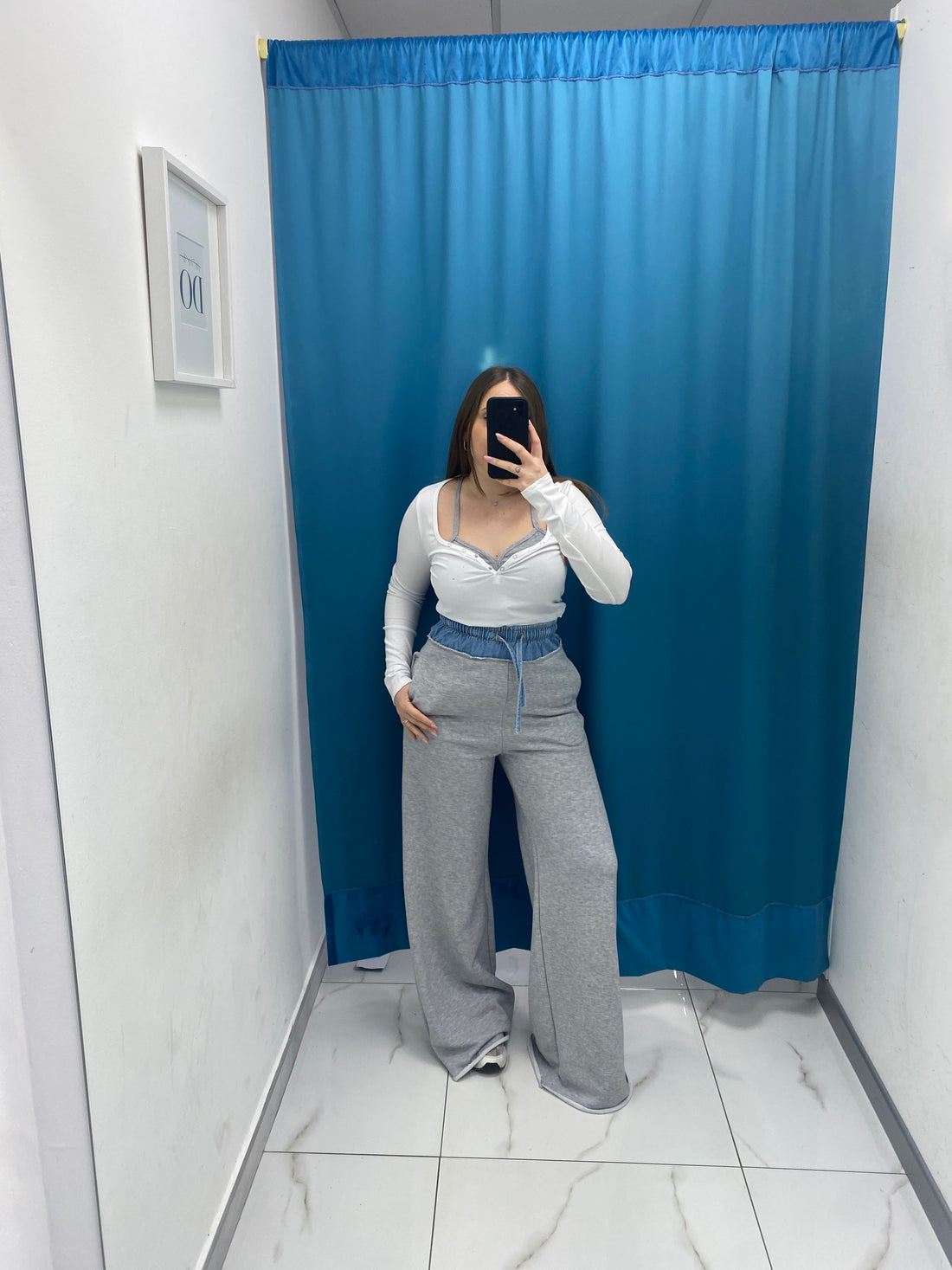 Pantalone di tuta con risvolto