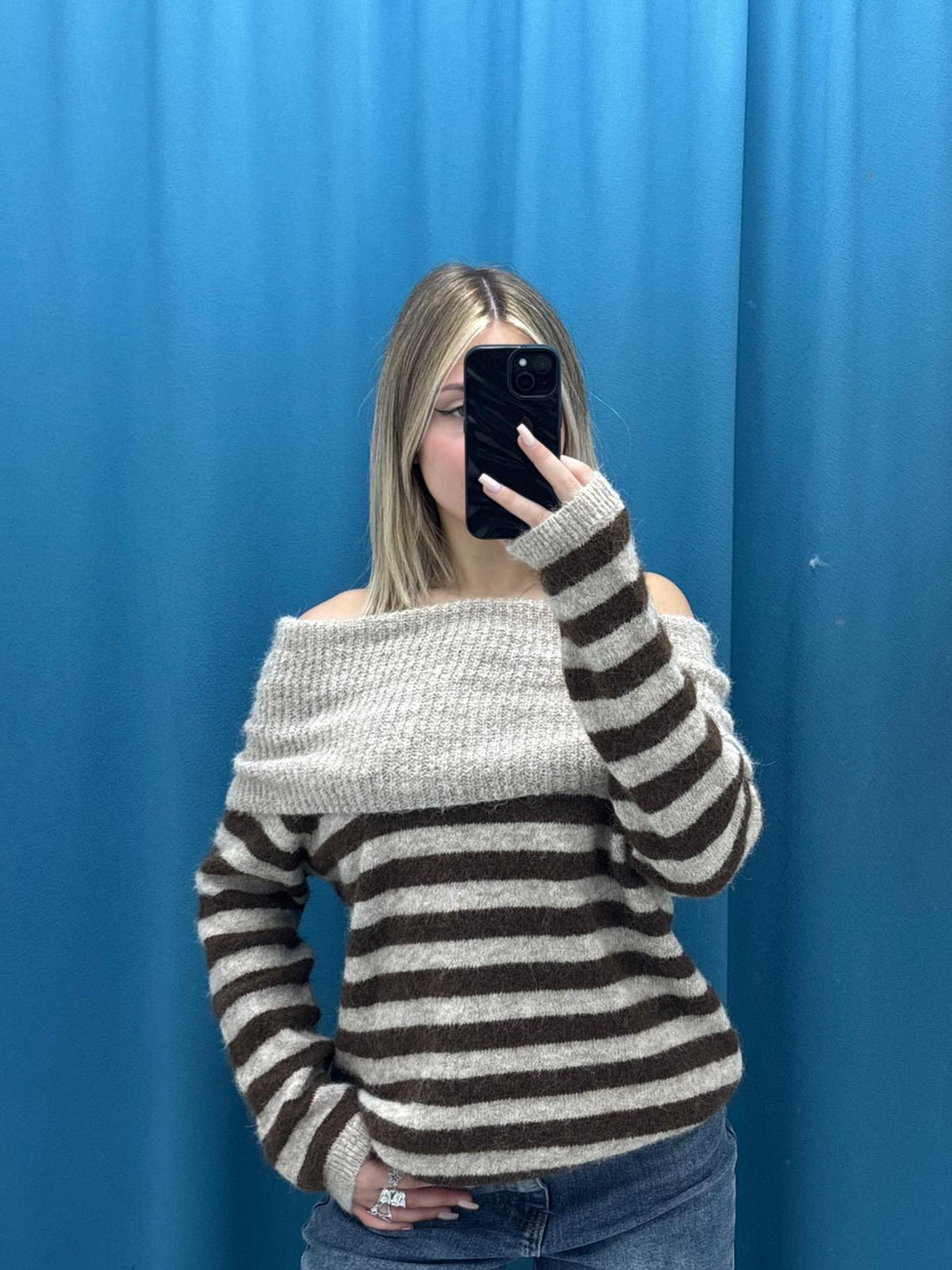 Off-Shoulder Coastline Knit - 3092