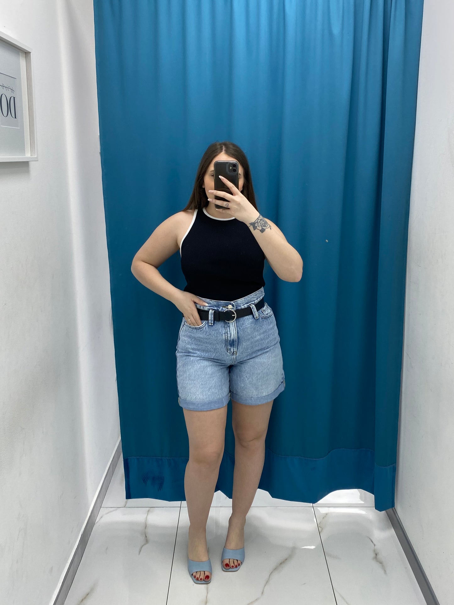 Shorts in denim 2075