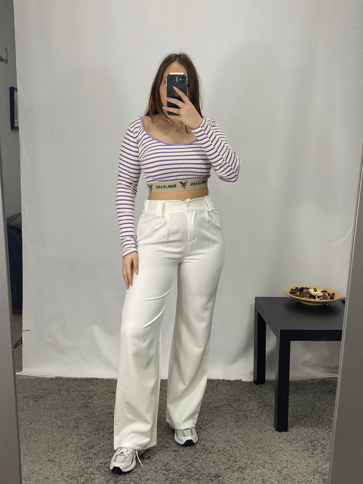 Tailleur giacca crop e pantalone bianco